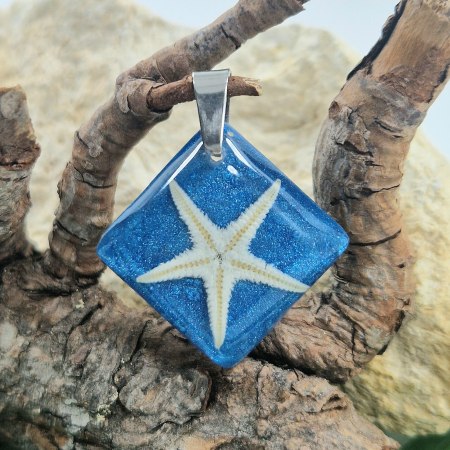 Colier / Pandantiv - Pandantiv din oțel cu comorile mării