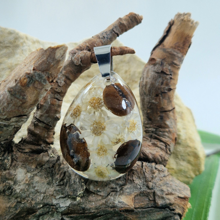 Pandantiv oțel cu boabe de cafea și floir de pai