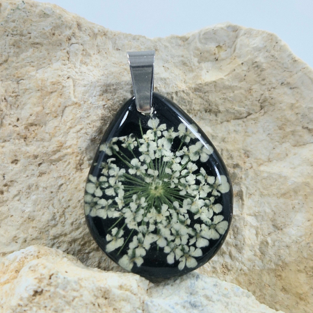 Colier / Pandantiv - Pandantiv oțel cu flori de morcov