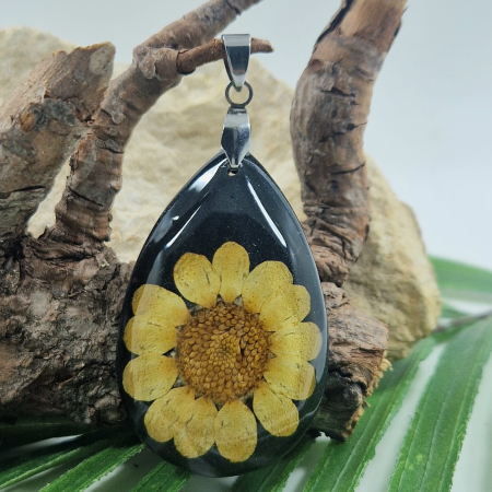 Colier / Pandantiv - Pandantiv oțel cu flori sălbatice