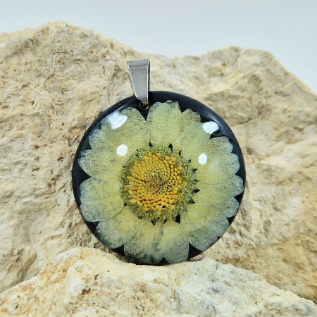 Colier / Pandantiv - Pandantiv oțel cu flori sălbatice