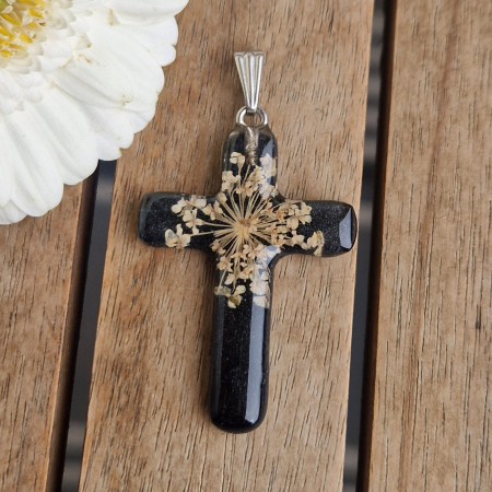 Pandantiv oțel cu floarea de morcov [1]