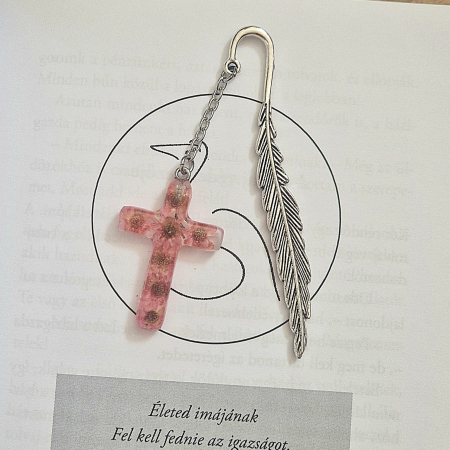 Semn de carte cu flori de pai [1]