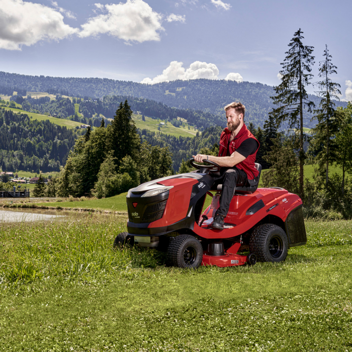 Tractoras de tuns gazon solo by Al-Ko Comfort T13-93.3 HD, 93cm, B & S 344cc, 6.3kW [4]