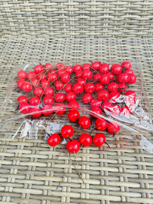 Mere rosii decorative 70 bucati [1]