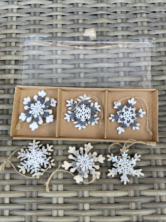 CRACIUN MAGIC - Set 6 fulgi lemn, 4 cm