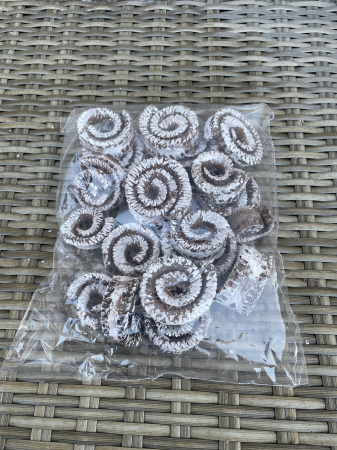 CRACIUN MAGIC - Conuri coarne de berbec cu alb