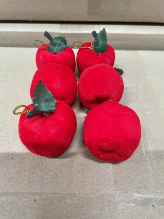 CRACIUN MAGIC - Mere rosii catifea