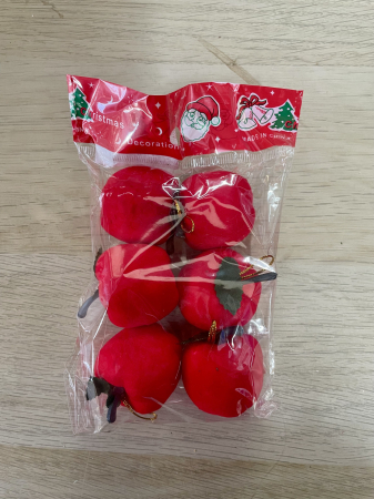 Mere rosii catifea [1]