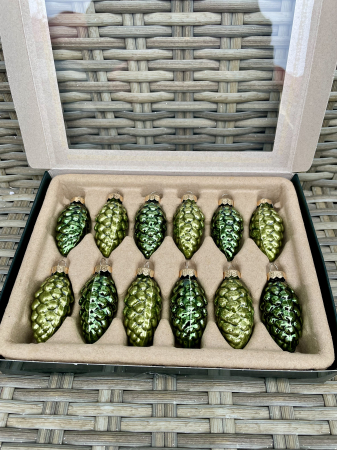 CRACIUN 2026 - Set 12 conuri de sticla verde 'pine opal', 6cm