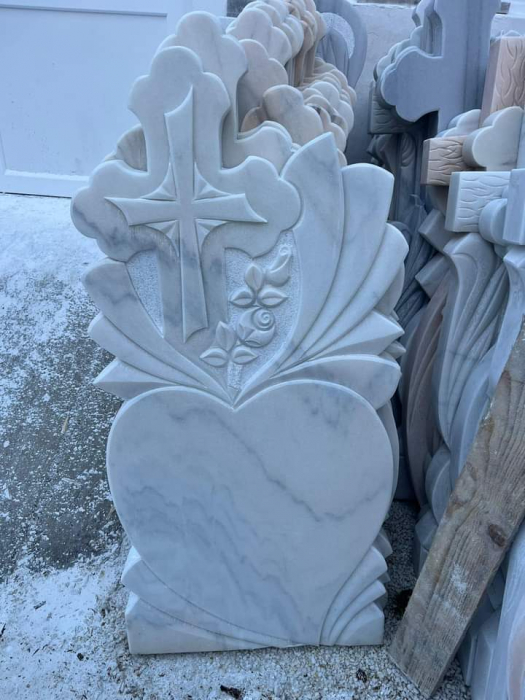 MONUMENT FUNERAR MARMURA ALBA [1]