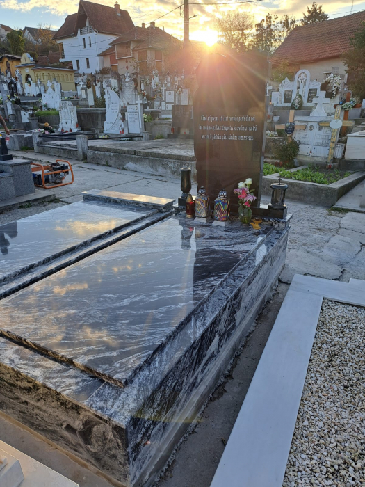 Lucrare realizata din Granit Negru Black Forest [1]