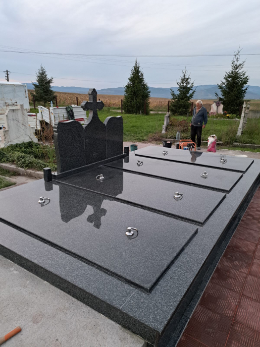 Lucrare realizata din Granit Negru Impala [5]