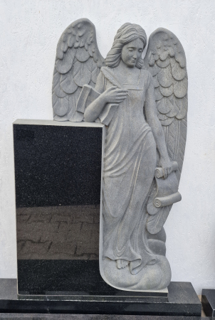 Cruci Granit - MONUMENT FUNERAR GRANIT NEGRU