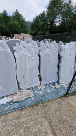 MONUMENT FUNERAR MARMURA ALBA [3]