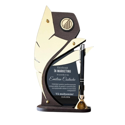 Cadouri personalizate - Trofeu personalizat - Excelenta in marketing