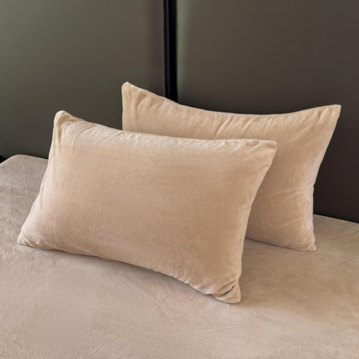 Set Lenjerie de Pat Catifea Velvet Nights 3 Piese Bej [2]