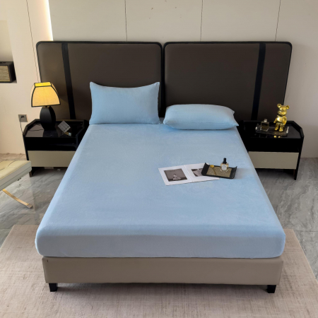 Lenjerii pat catifea - Set Lenjerie de Pat Catifea Velvet Nights 3 Piese Albastru Ciel