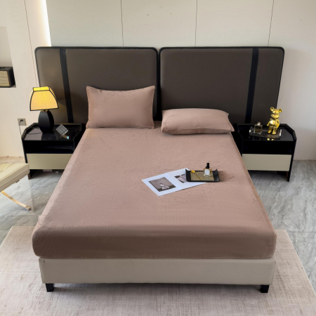 Lenjerii pat catifea - Set Lenjerie de Pat Catifea Velvet Nights 3 Piese Cappuccino