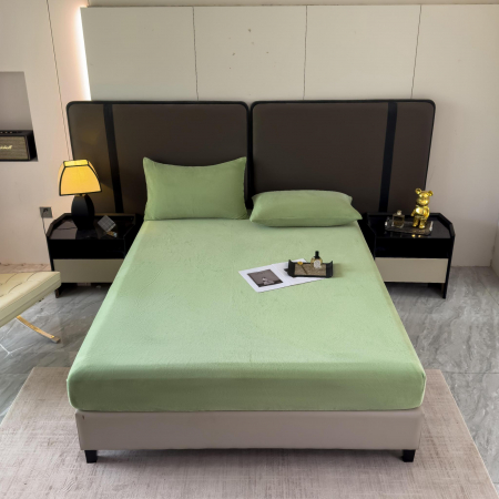 Lenjerii pat catifea - Set Lenjerie de Pat Catifea Velvet Nights 3 Piese Verde