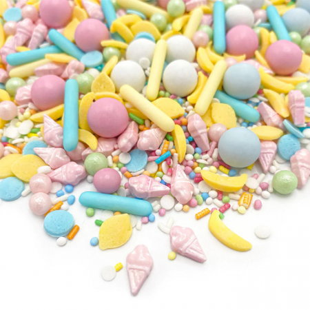 Mix Sprinkles din zahar cu elemente specifice verii - inghetata, banane, lamai etc pentru decorarea produselor de cofetarie si patiserie. Decor perfect pentru petrecerile de vara de la piscina sau iarba verde. [1]