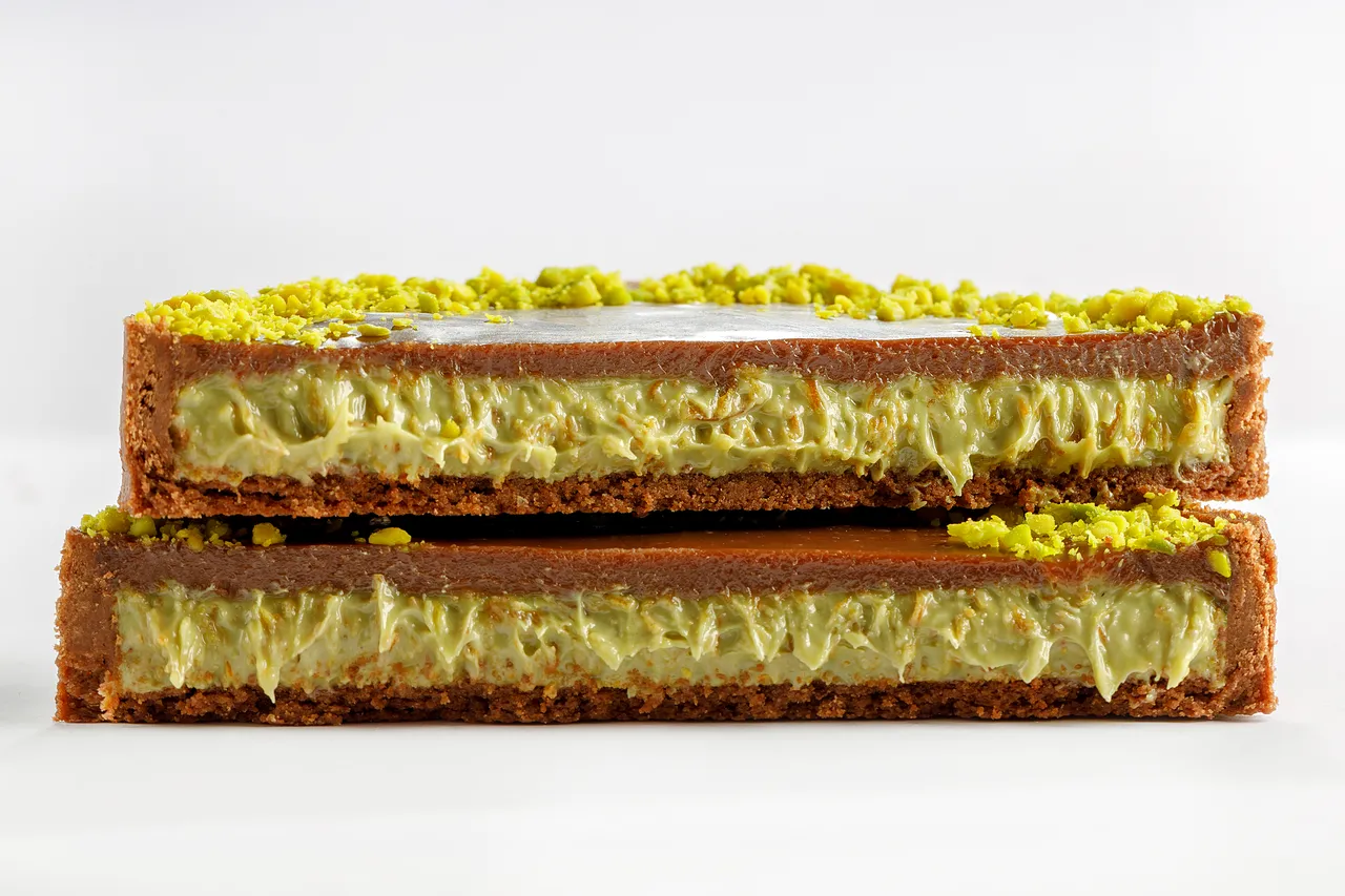 GLAZURI, UMPLUTURI, CREME - Umplutură de fistic cu kataifi Carat Nuxel Pistachio Crispy Kataifi Puratos 5kg