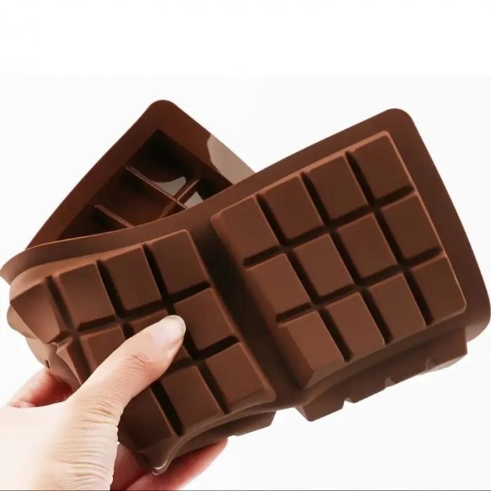 Forma de silicon pentru 6 mini ciocolate patrate [4]