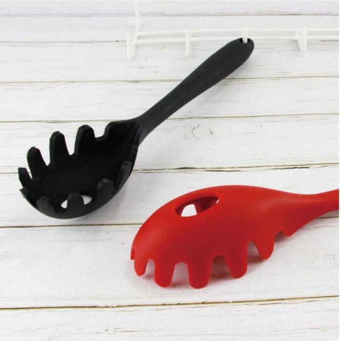 Spatula de silicon pentru stors si servit spaghete [2]