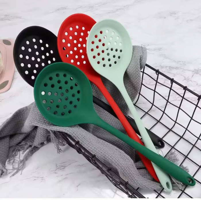 Spumiera de silicon pentru gatit si servire,33cm. Silicon alimentar termorezistent [3]