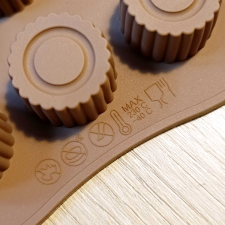 Forma de silicon pentru praline de ciocolata, bomboane [4]