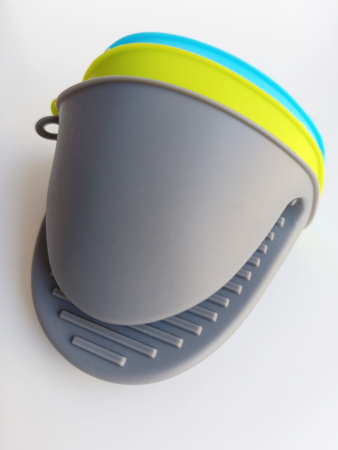 Manusi de bucatarie din silicon rezistent la caldura [8]