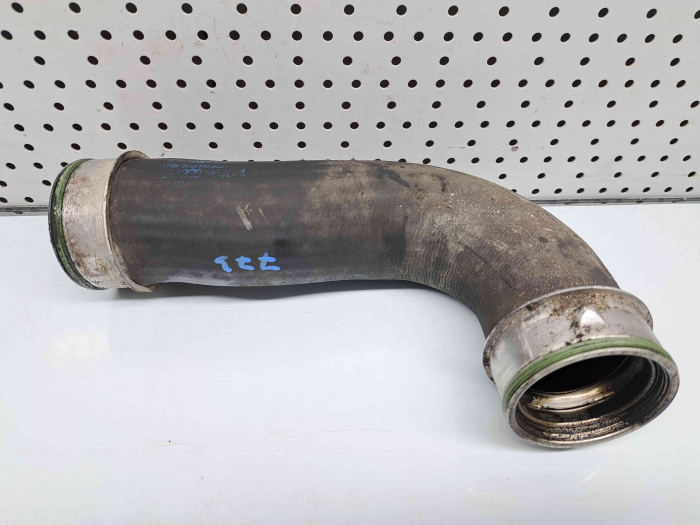 Cumpara Furtun intercooler, 3C0145832D, Audi A3 (8P1) 2.0 tdi Dezmembraru