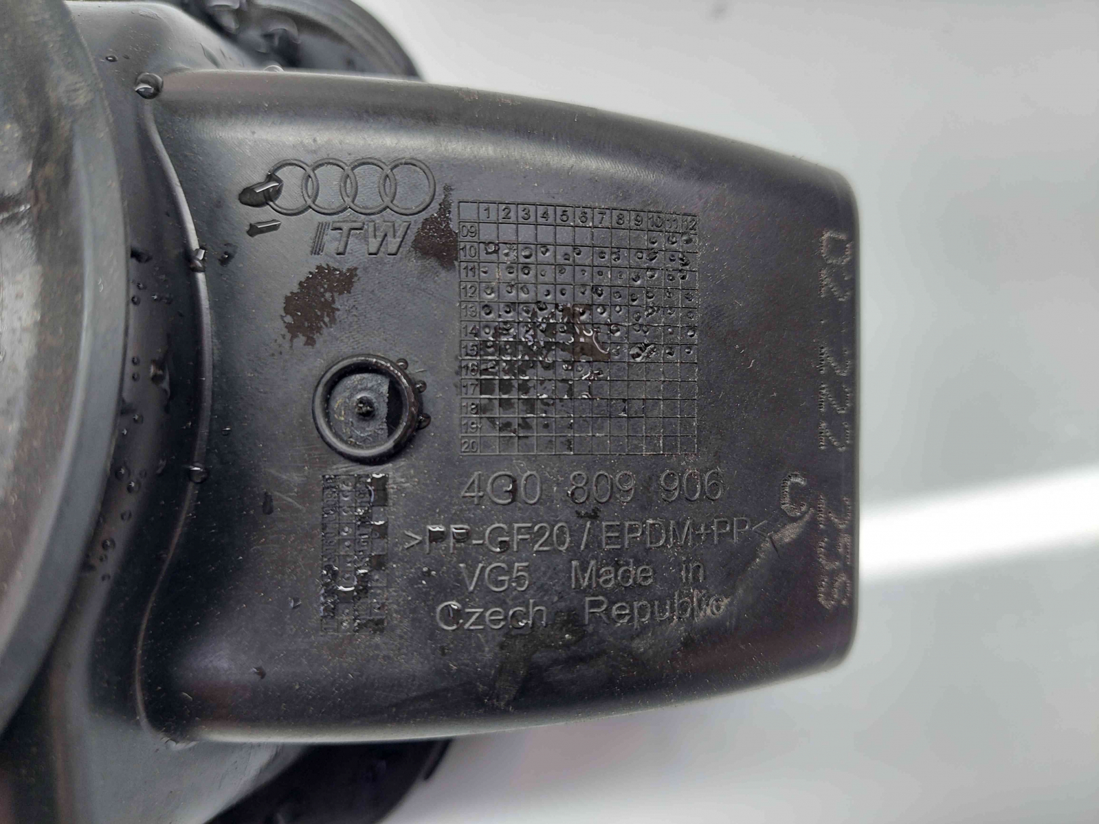 Cumpara Fuel tank cap Audi A6 (4G5, C7) [Fabr 20112017] 4G0809906