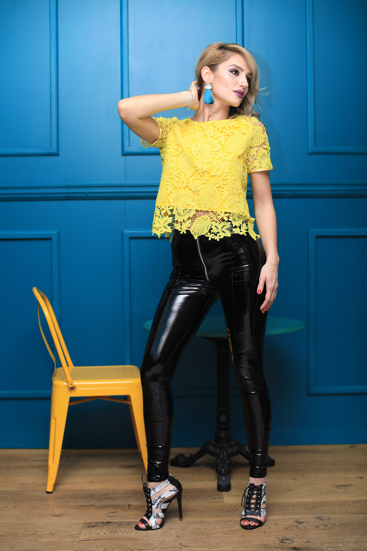 Pantaloni Latex [2]