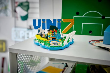 Lego Editions - Vini Jr. 43027 [10]