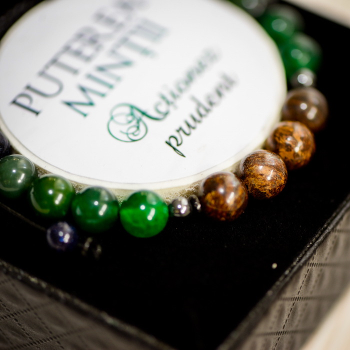 Pachet cadou, Bratara cu pietre semipretioase Puterea Mintii si Lumanare parfumata cu lemn de stejar [4]