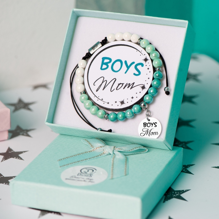 bratara-pentru-mama-de-doi-baieti-boys-mom-personalizata-cu-nume-din-margele-de-portelan-turcoaz [2]
