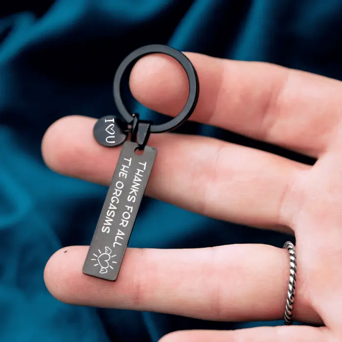 Breloc-din-Inox-Negru-Cromat-Mesaj-Amuzant [2]