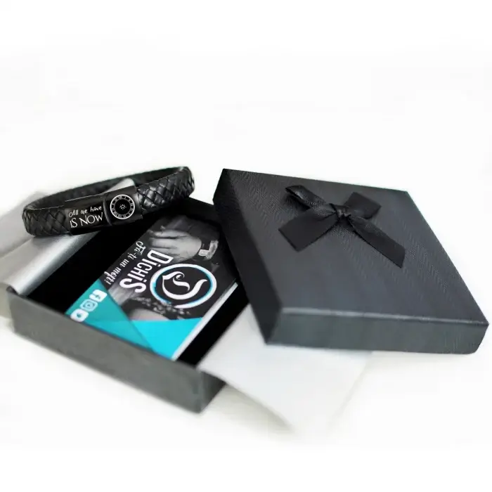 Brățară de piele Premium - crom negru, Mesaj  Now (classic) [2]