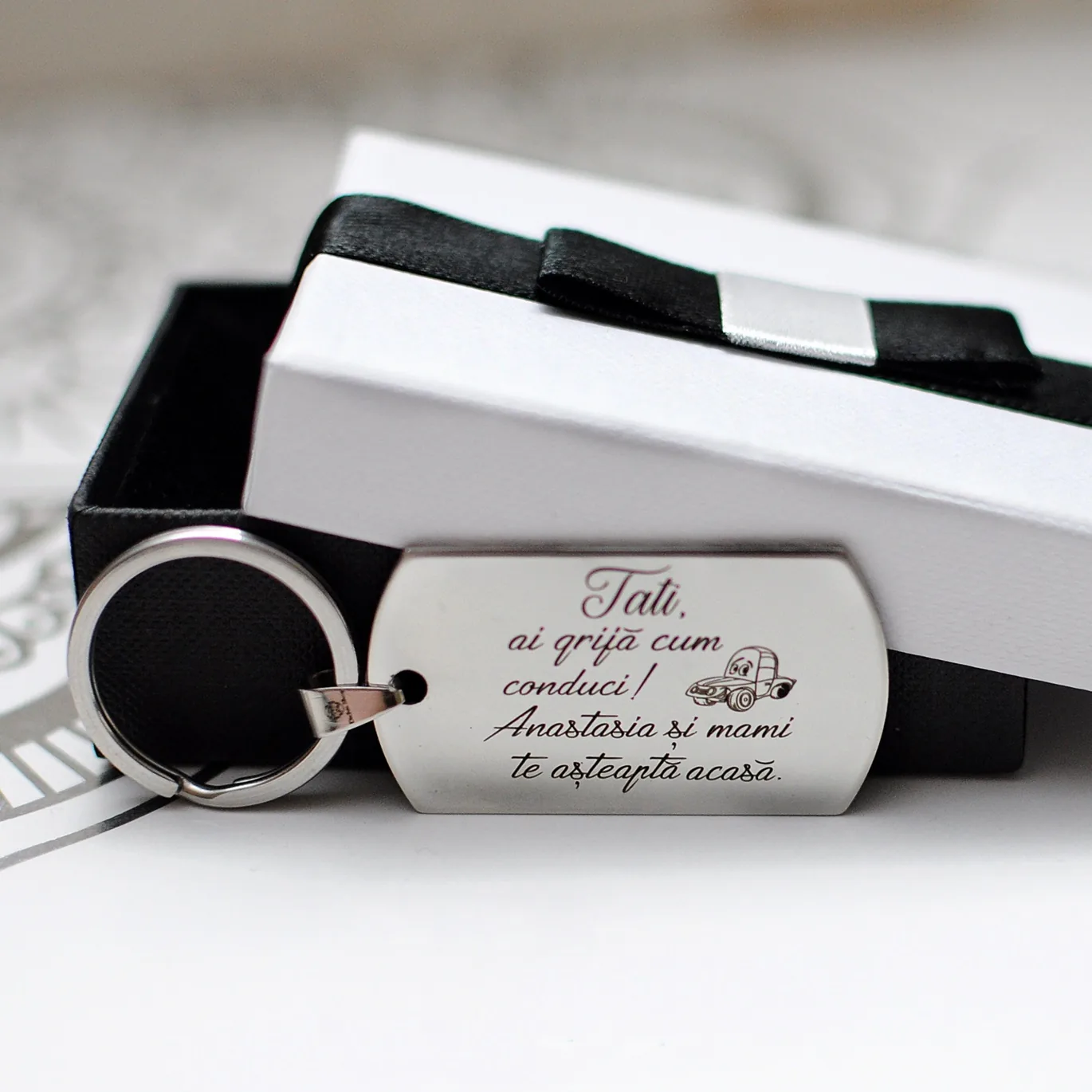 Breloc Personalizat cu Mesajul Tău - Cadou Gravat Text / Nume - Inox Premium - Cutie Inclusă [3]
