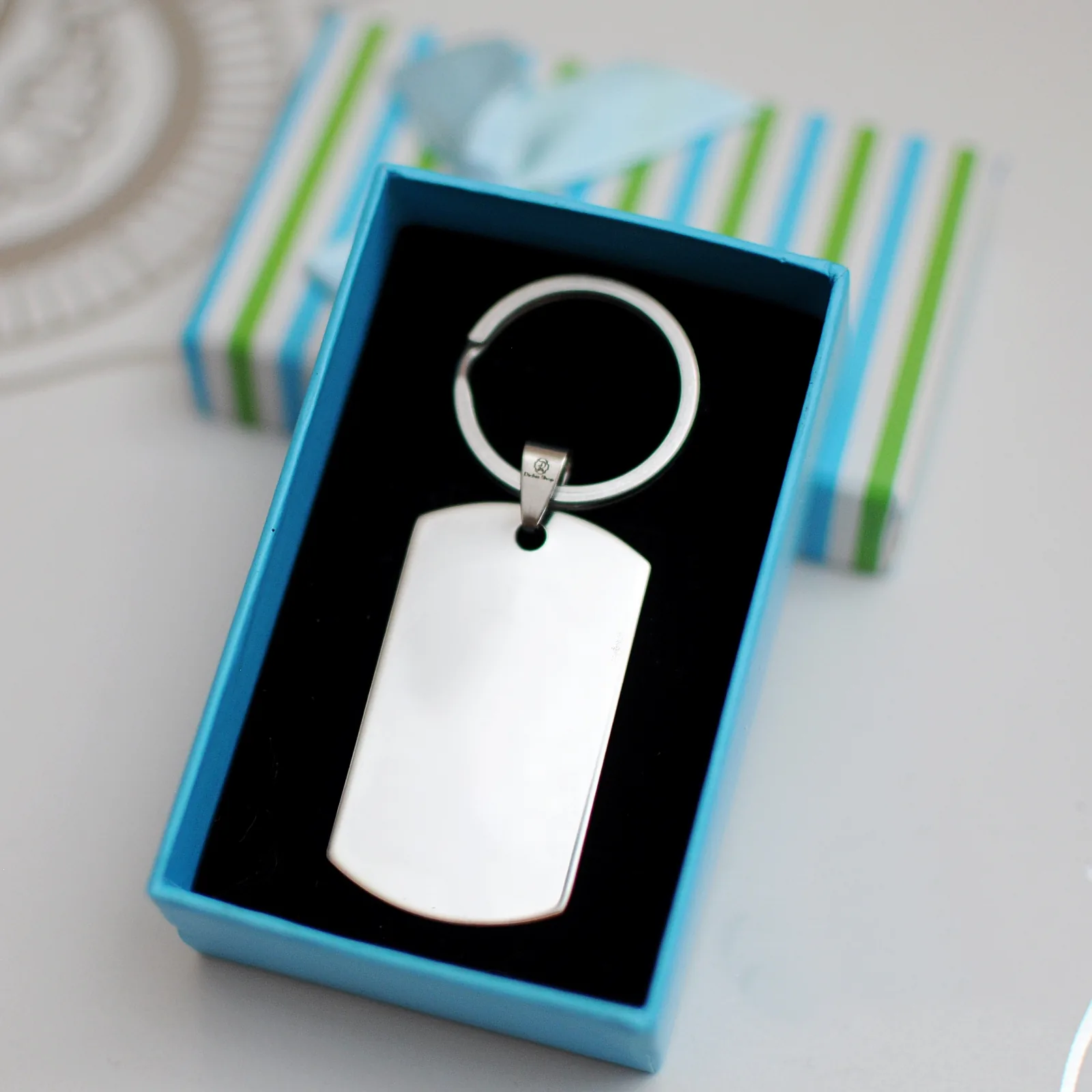 Cadouri Barbati - Breloc Personalizat cu Mesajul Tău - Cadou Gravat Text / Nume - Inox Premium - Cutie Inclusă