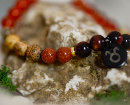 Taur - lumanare parfumata si bratara semipretioasa - pachet cadou zodie [6]