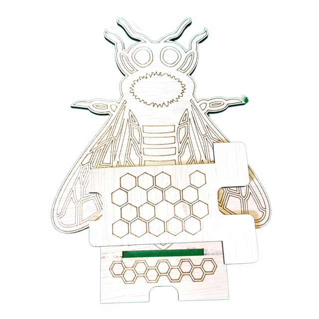 suport-pentru-smartphone-din-placaj-in-forma-de-insecta [3]