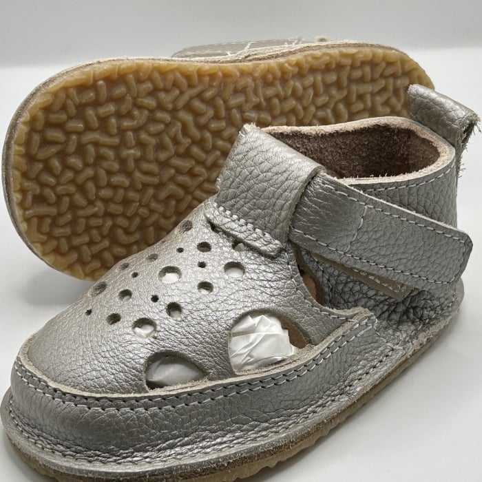 Sandale Barefoot copii piele naturala gri sidef Ceremony [2]