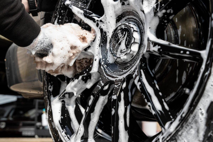Auto Finesse - Revolution Wheel Shampoo [3]
