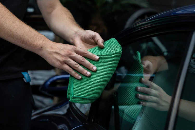 Auto Finesse - Glass Waffle Cloth [3]