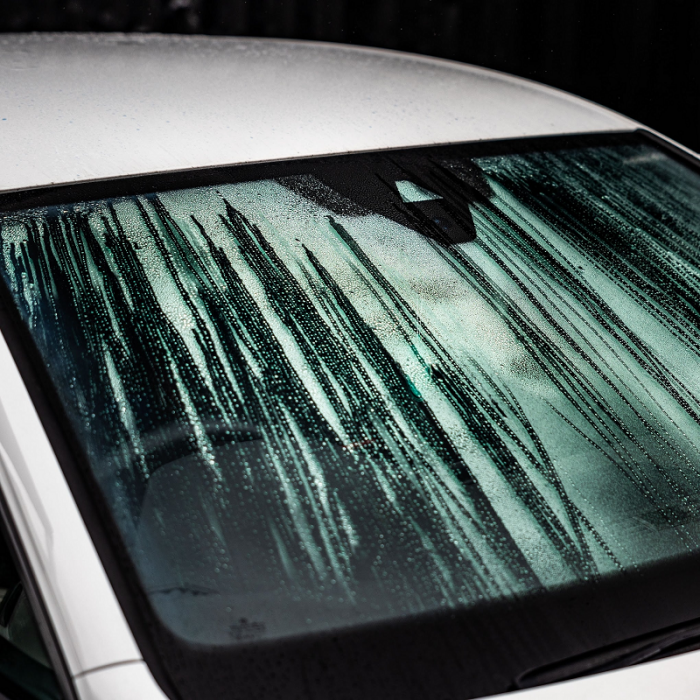 Auto Finesse - Vista Hydrophobic Screen Wash [2]