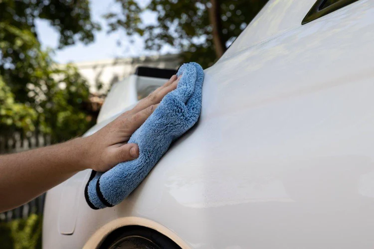 Auto Finesse - Ultra Plush Microfibre [3]