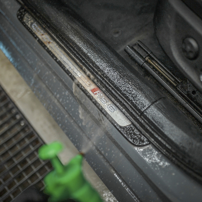 RRCustoms Professional Traffic Film Remover [3]