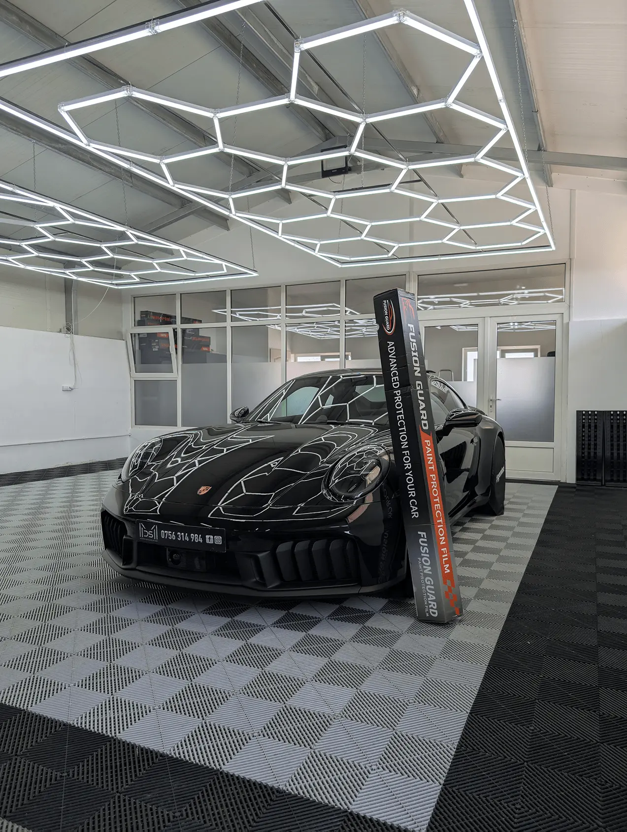 Fusion Guard Nano Paint Protection Film Rolă 1.52m [2]